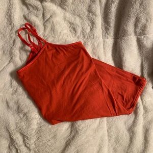 Red cami! (NWOT❤️)